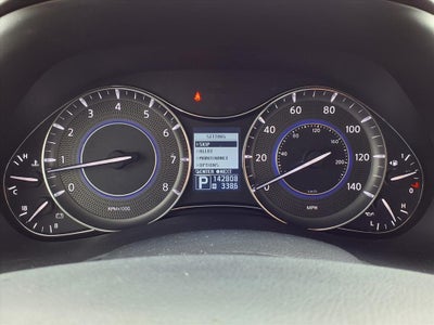 2012 INFINITI QX56 7-passenger