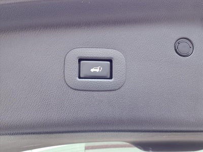 2012 INFINITI QX56 7-passenger