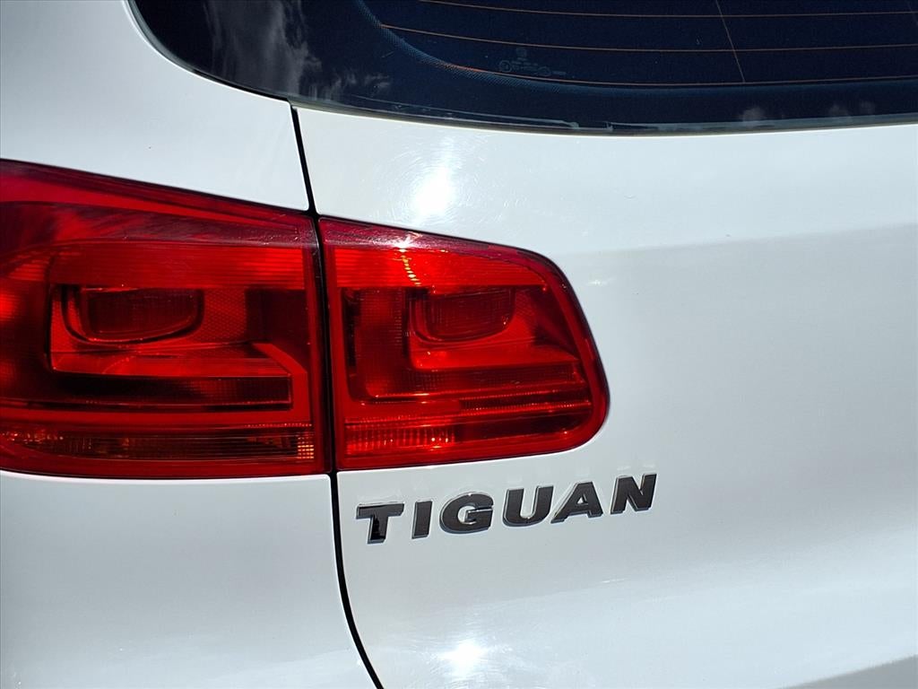 2017 Volkswagen Tiguan S