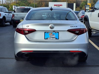 2019 Alfa Romeo Giulia Base