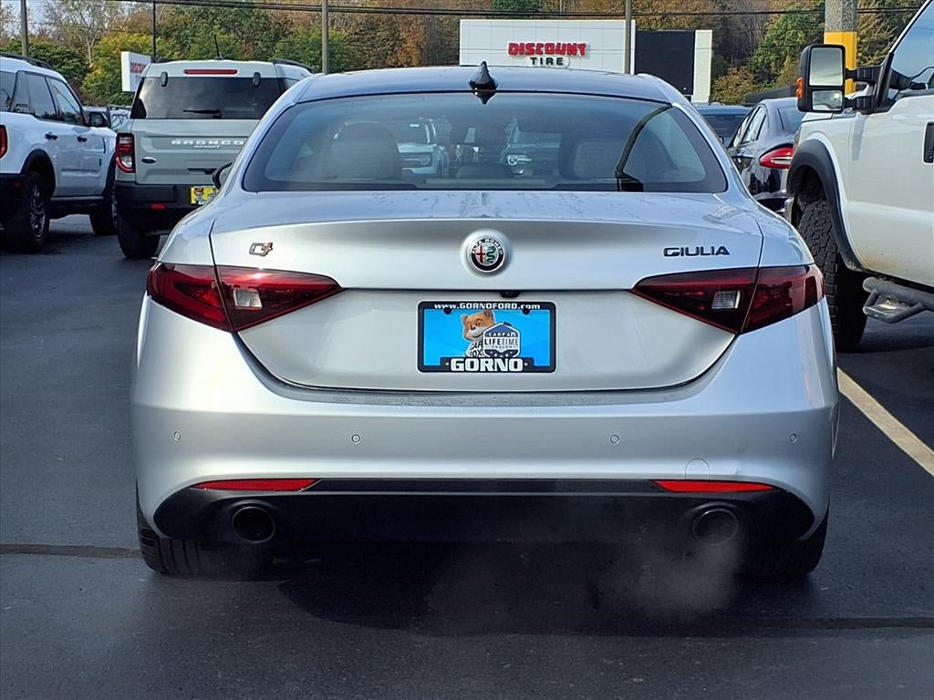 2019 Alfa Romeo Giulia Base