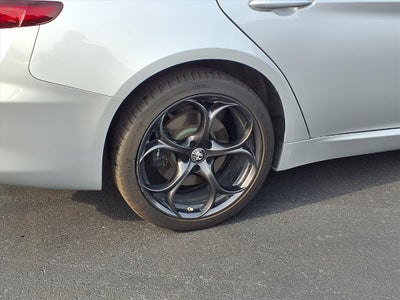 2019 Alfa Romeo Giulia Base