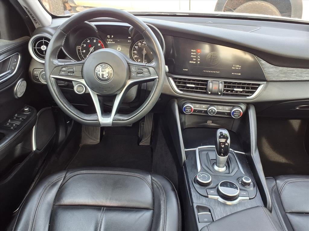 2019 Alfa Romeo Giulia Base