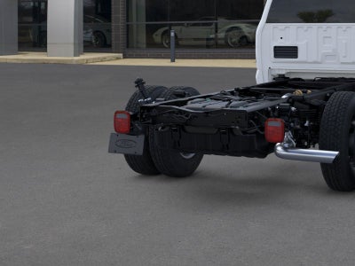 2025 Ford Chassis Cab F-350® XL