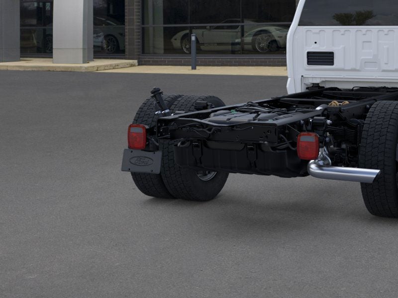 2025 Ford Chassis Cab F-450® XL