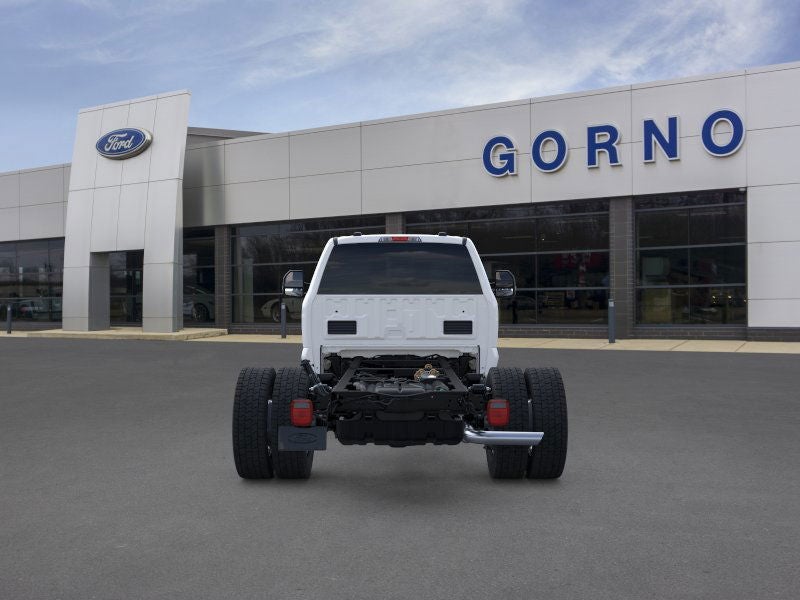 2025 Ford Chassis Cab F-450® XL