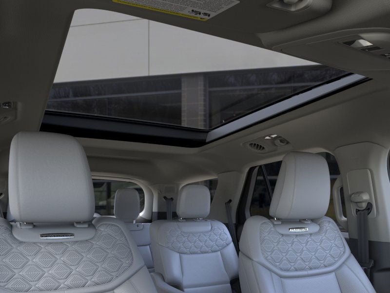 2026 Ford Explorer Platinum™